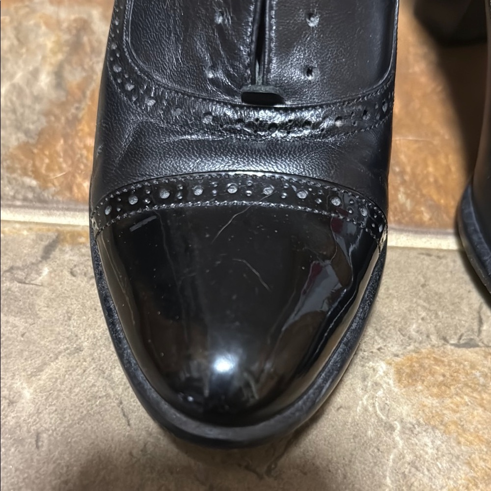 Via Spiga Black Patent Leather Oxfords - Picture 7 of 11